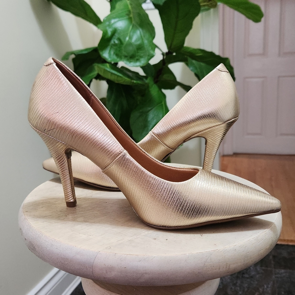 Stilettos Vizzano, size 8 USA.